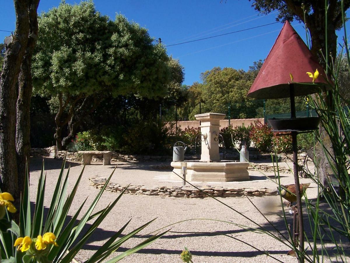 Les Florides Appartement LʼIsle-sur-la-Sorgue Buitenkant foto